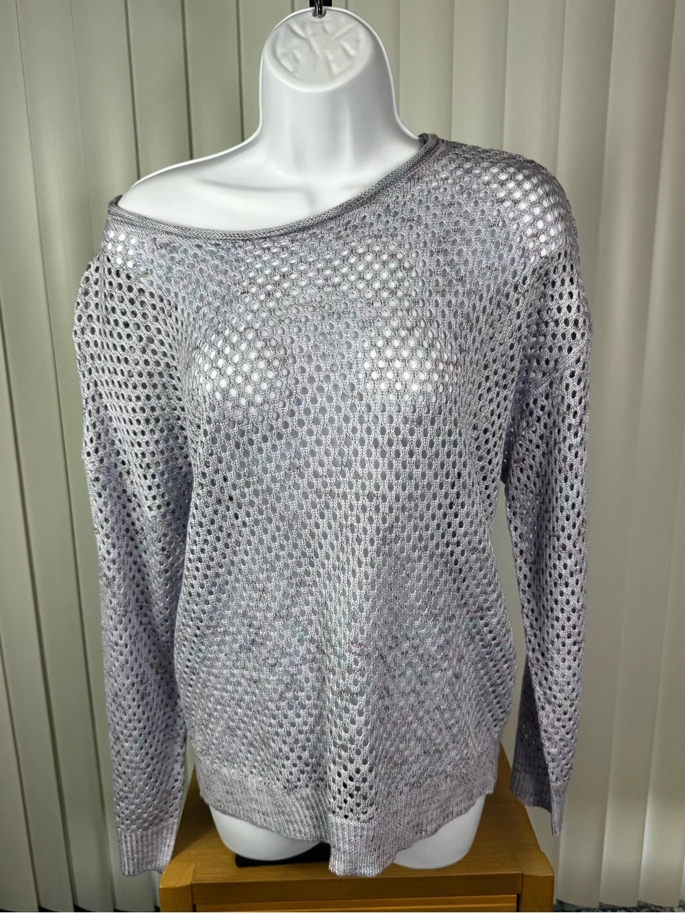 John Paul Richard Mesh Knit Long Sleeve Shirt  – Size L – NWT
